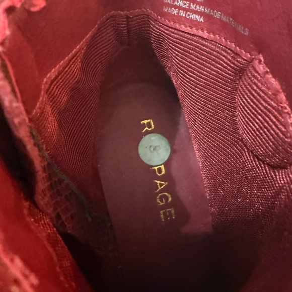 Rampage Red Snake Print Cowboy Ankle Boots NWOB Size 8 - Picture 2 of 6